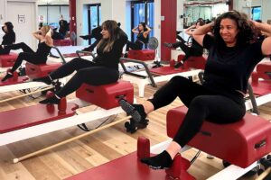 Vienna reformer pilates class does Hammie pulls exercise