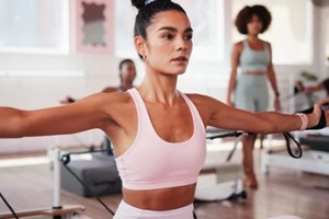 women doing pilates exercise